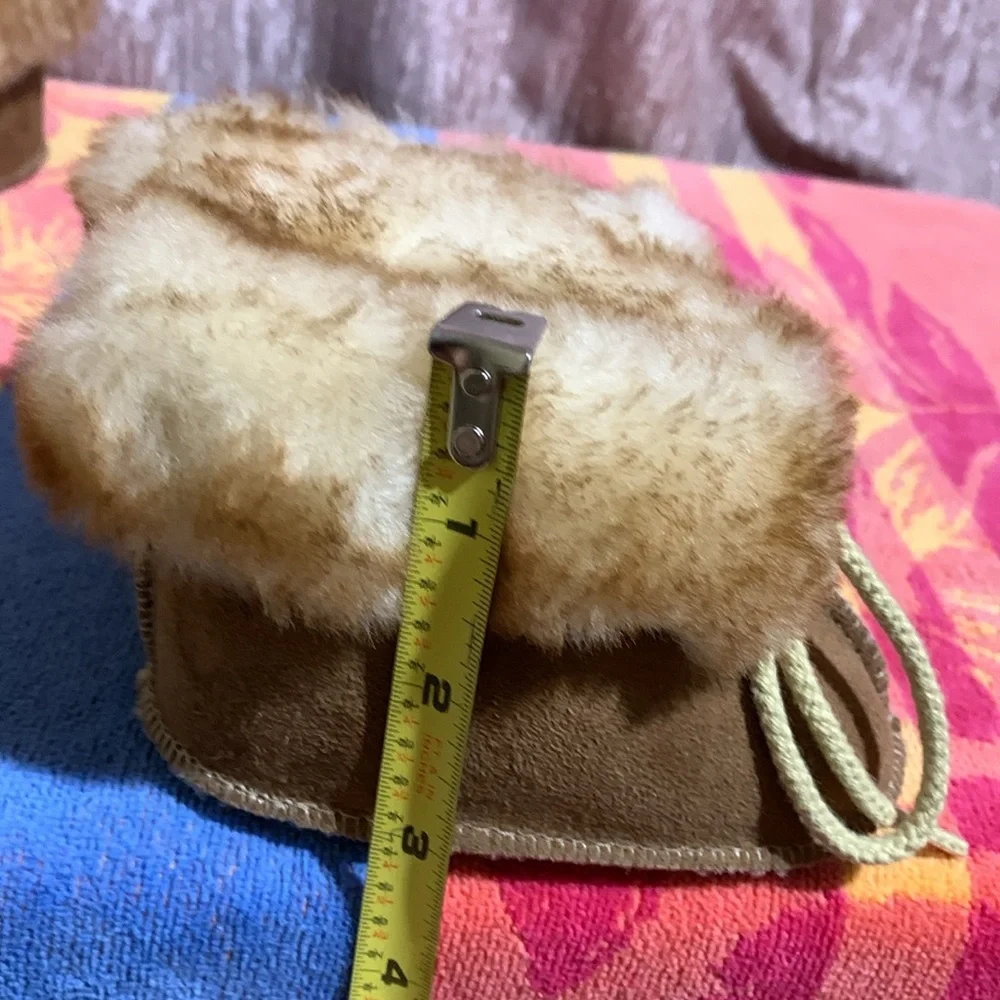 Mountain Sheepskin Moccasins Baby Shoes Small Infant Toddler Brown Tan New